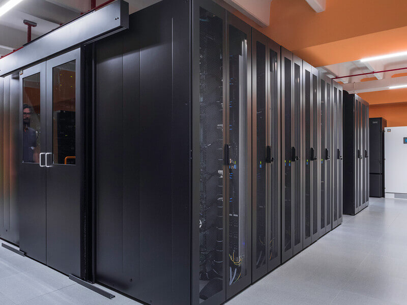 Vertiv Customer Story: Henrico County, VA Future Proofs with Vertiv SmartAisle Technology Image